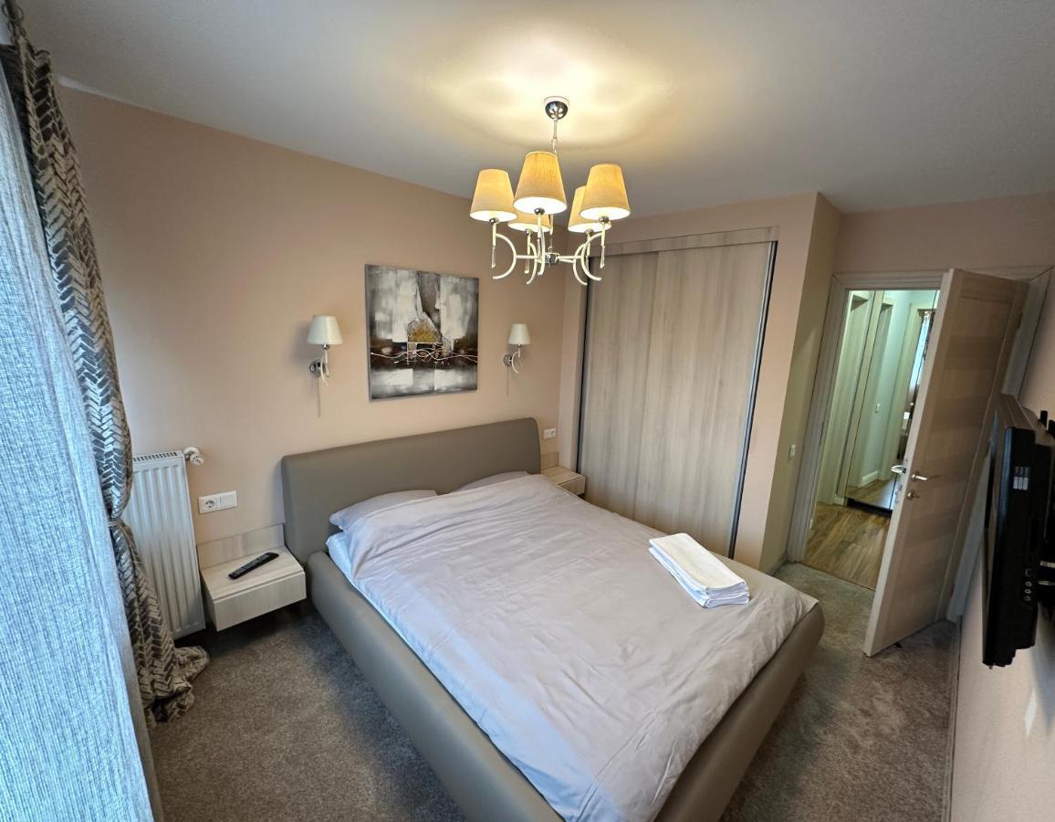 Page3 Apartament Търговище Екстериор снимка