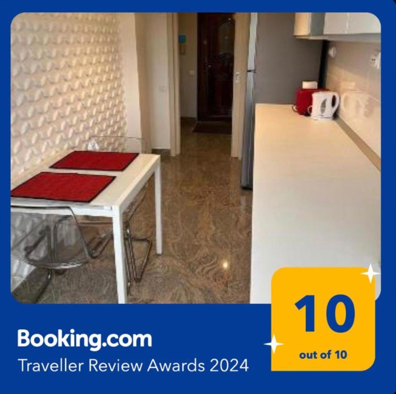Page3 Apartament Търговище Екстериор снимка